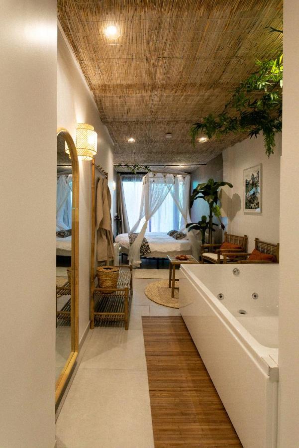 Bali Serenity Balneo Et Lit Rond Lagnieu Extérieur photo